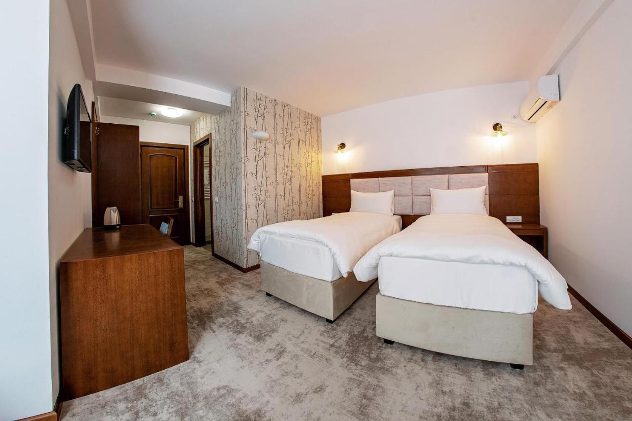 Hotel Buchenland Gura Humorului Εξωτερικό φωτογραφία