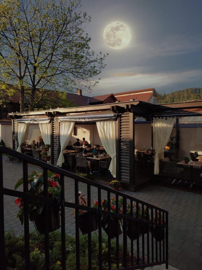 Hotel Buchenland Gura Humorului Εξωτερικό φωτογραφία