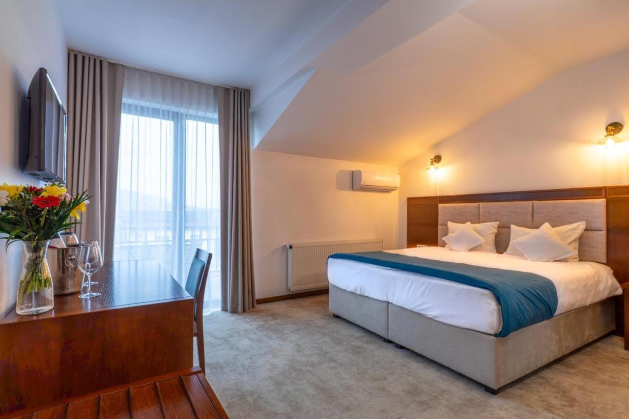 Hotel Buchenland Gura Humorului Εξωτερικό φωτογραφία